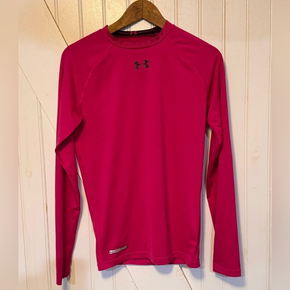 Under Armour pink long sleeve compression heat gear base layer shirt large